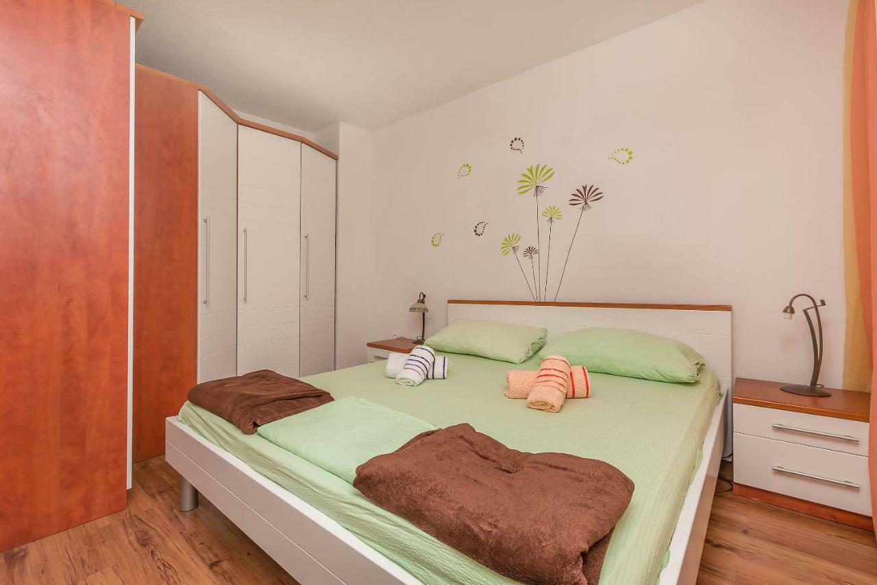 Apartment Mandic Omis Luaran gambar